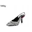 ŽENSKI BETSY 937040/02-06E BLACK/WHITE
